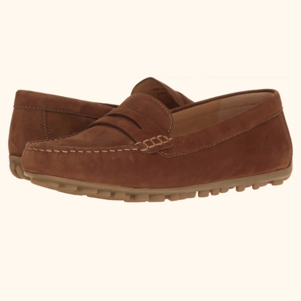 New in Box ECCO Devine Suede Driving Moccasin Walnut Brown 10 EU 41